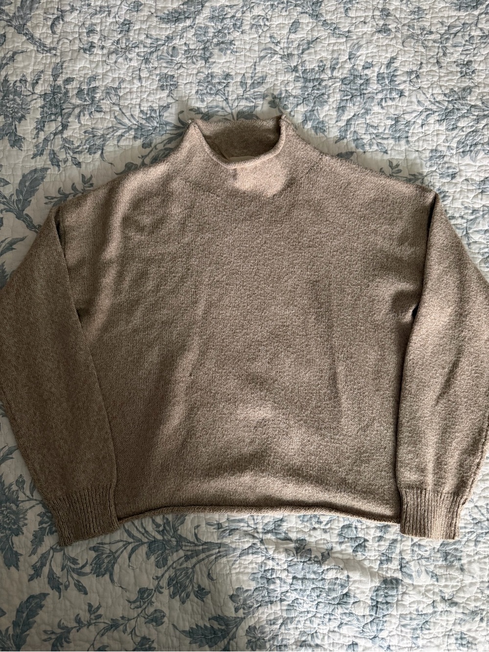 debut women’s Turtleneck Sweater in Light Taupe